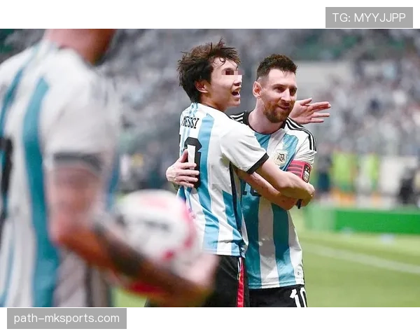 新赛季球星竞争激烈：梅西回暖表现引发关注